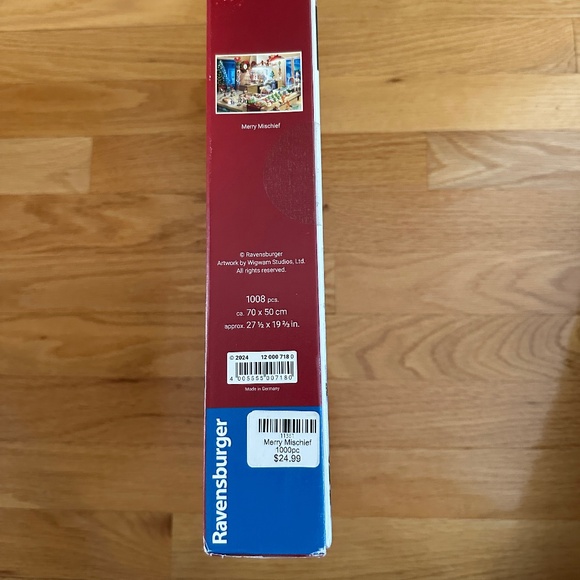 NIB Ravensburger Christmas Puzzle Merry Mischief 1000 Piece - Picture 10 of 11